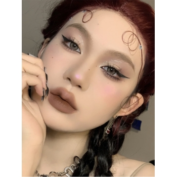 QUEEN EFFIE 神寓言