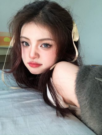 Mliilens Ayowy海藍藍