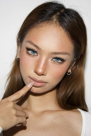 Tomdoll 鏡域碧璽藍